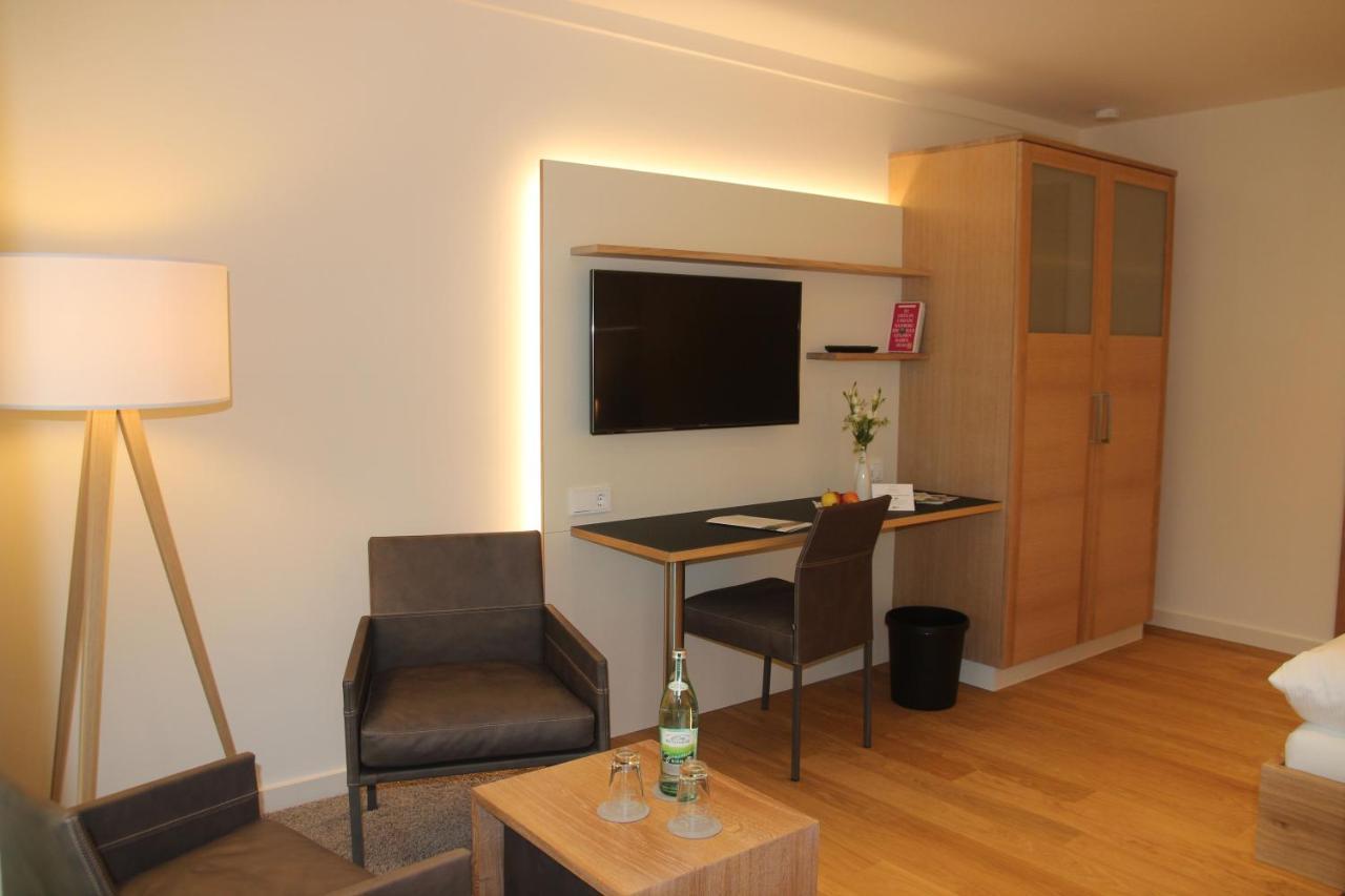 Gutshof Andres Hotel Kirchlauter Kültér fotó