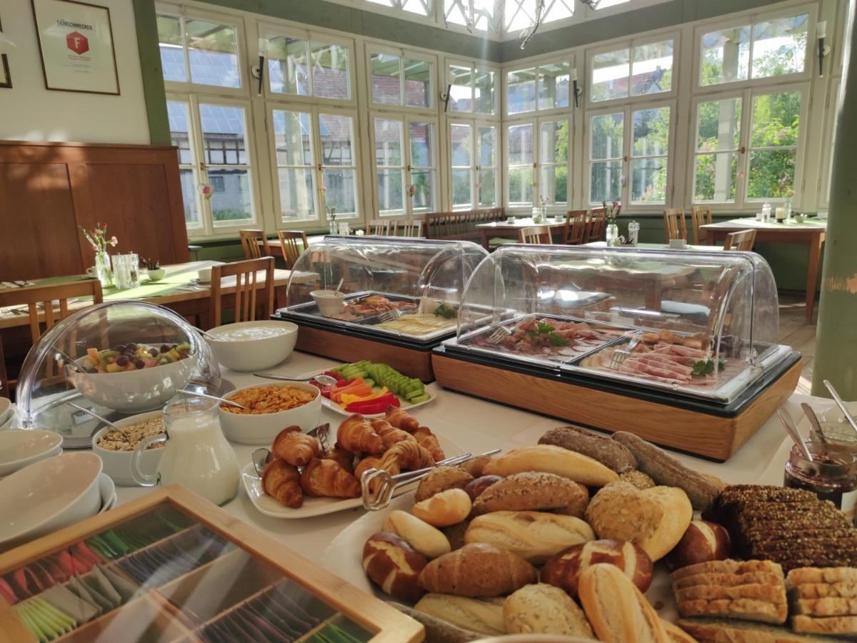 Gutshof Andres Hotel Kirchlauter Kültér fotó